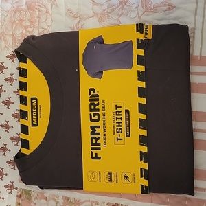 Mens Firm Grip Tee-shirt. New